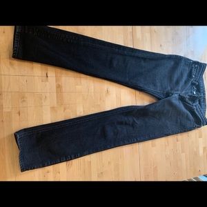 Levi’s black high waisted jeans